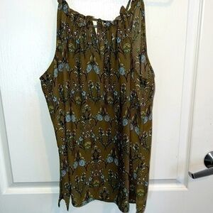 NY&co adjustable olive green halter top - size medium